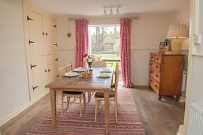 Stapleton/Parkgate Cottages