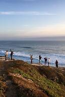 Surfer's Den Ericeira