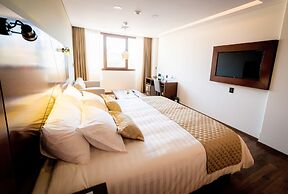 Hotel Mitru Sur