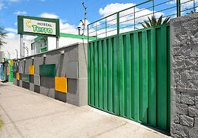 Hostal Terra 3 Base Aerea