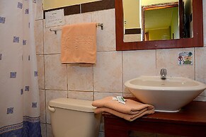 Hostal Terra 3 Base Aerea