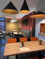 Hotel Maxdorfer Hof