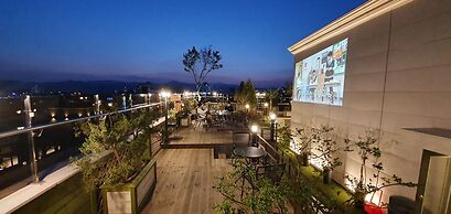 Hotel Bentley