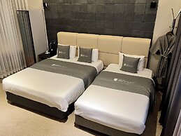 Hotel Bentley