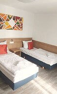 Sunny Hotel