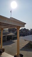 Phadaeng Hotel