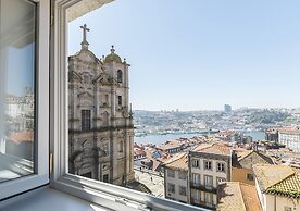 Oporto Street Aldas