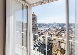 Oporto Street Aldas