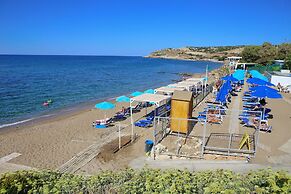 Hellas Beach