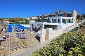 Hellas Beach