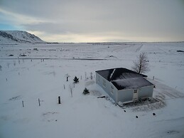 Gamla húsið - The old house