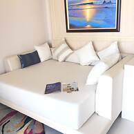 La Playa Beach Front Pool Villa Cha-am
