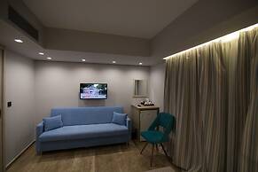 Aianteion Bay Luxury Hotel & Suites