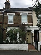 Goodenough Guesthouse