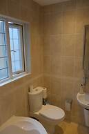 Goodenough Guesthouse