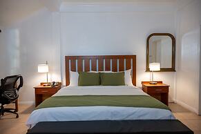 Grand Coastal Hotel