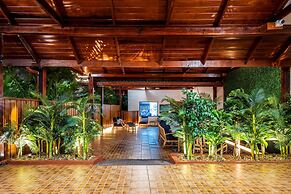 Grand Coastal Hotel