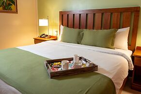 Grand Coastal Hotel