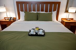 Grand Coastal Hotel
