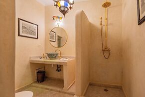 Riad Yamina52