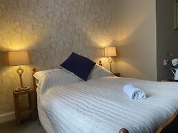 Ernespie House Hotel