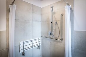 Marsden Suites Albany