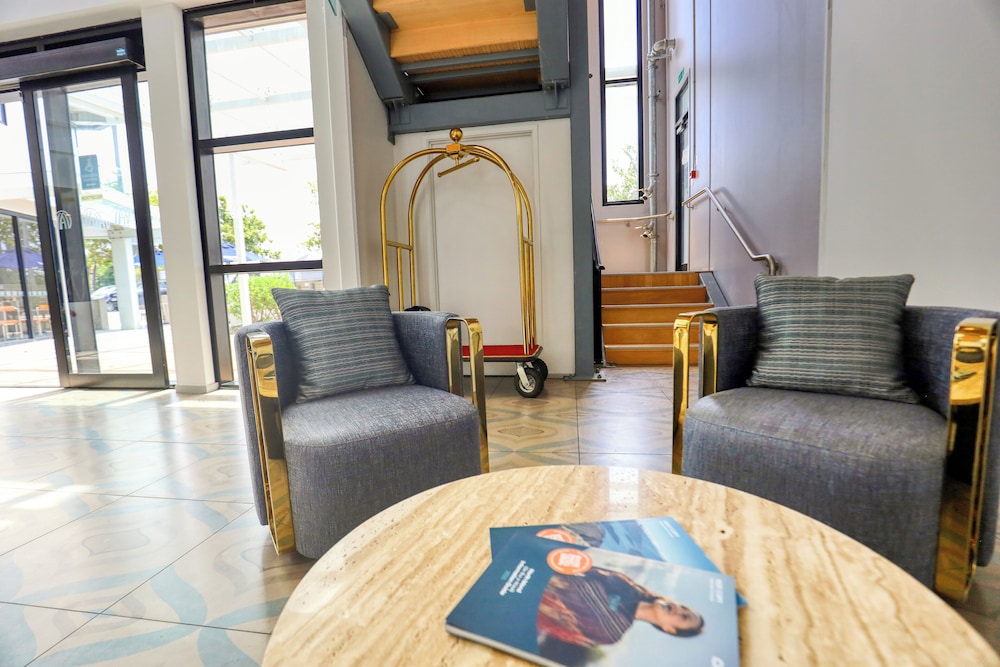 Marsden Suites Albany