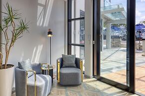 Marsden Suites Albany