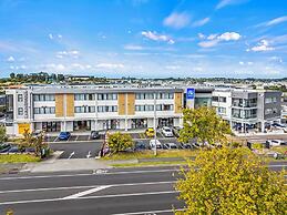 Marsden Suites Albany