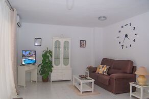 Spacious 2 Bed Apartment in Calahonda