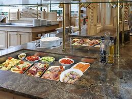 Atomis Hotel Munich Airport by Mercure