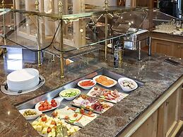 Atomis Hotel Munich Airport by Mercure