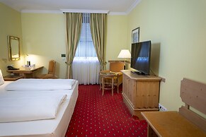 Atomis Hotel Munich Airport by Mercure