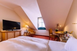 Atomis Hotel Munich Airport by Mercure