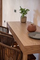 Lithinon Luxury Suites