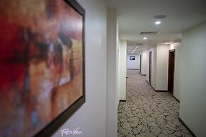 Rehana Plaza Hotel