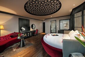 Shining Central Hotel & Spa