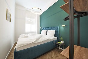 Nove Boutique Apartments