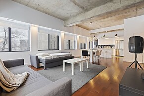 Condotel LeLuxe St-Denis St - mtlFlats
