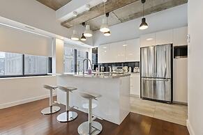 Condotel LeLuxe St-Denis St - mtlFlats