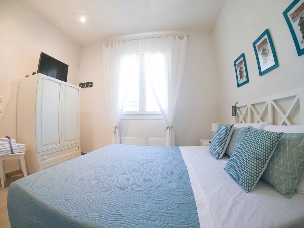 Almyra Suites
