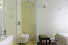 1898 Home & Suites