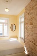1898 Home & Suites