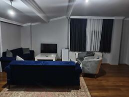 Royal Garden Suite and Hotel