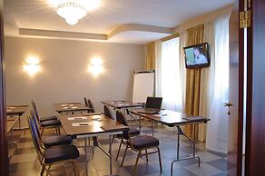 Brigantine Hotel