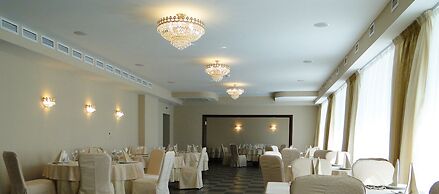 Brigantine Hotel