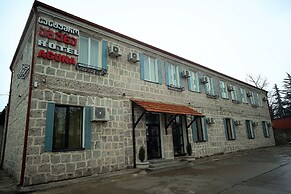 Hotel Aguna