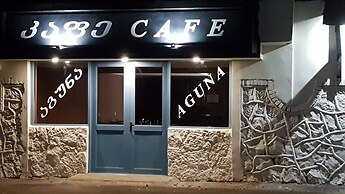 Hotel Aguna