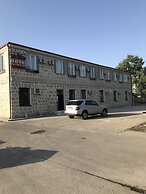 Hotel Aguna