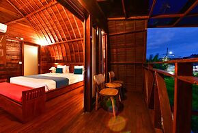 The Lumbung Wood Villa